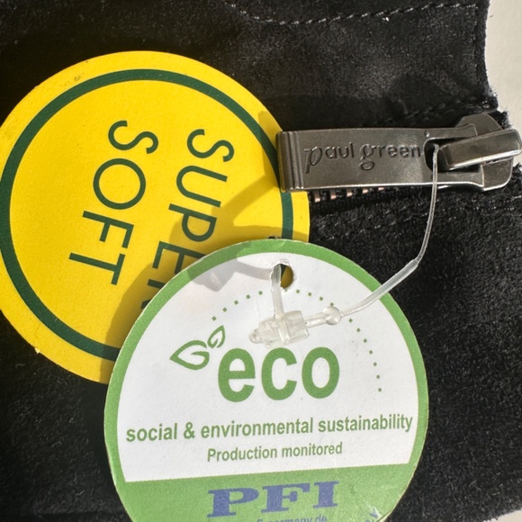 Paul Green Suede Ankle Boots  US size 8 Retail $595 - Picture 4 of 9